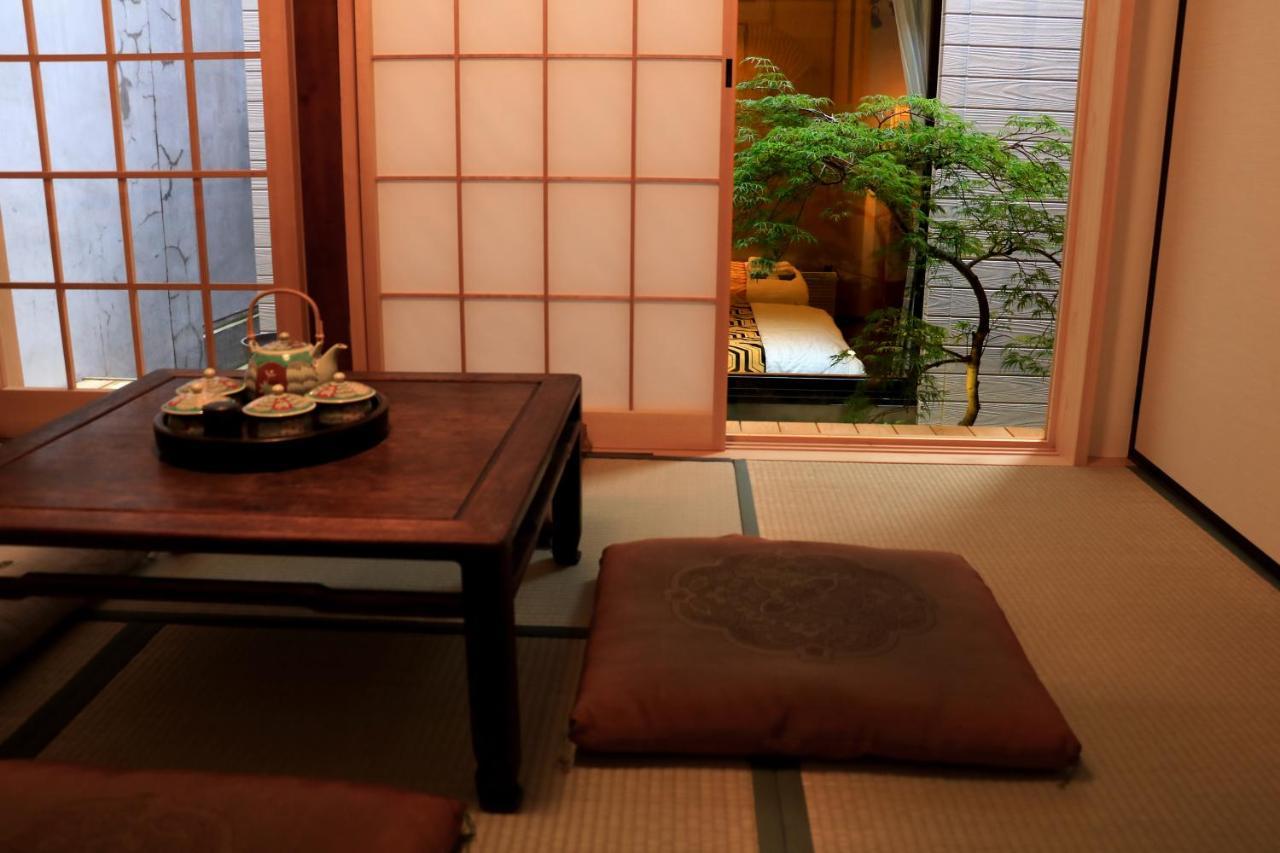 Hotel Traveling Bridge Nijojo Kyoto Eksteriør billede