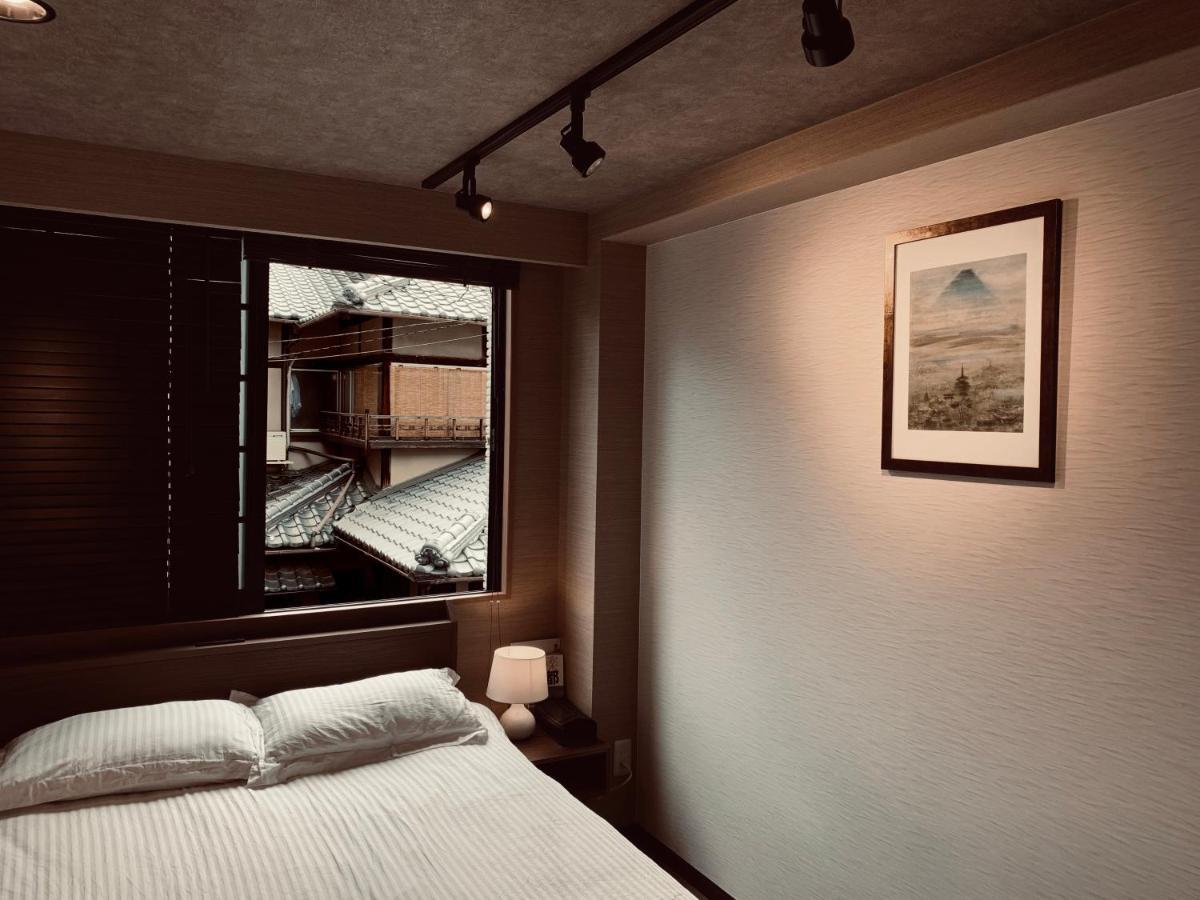 Hotel Traveling Bridge Nijojo Kyoto Eksteriør billede